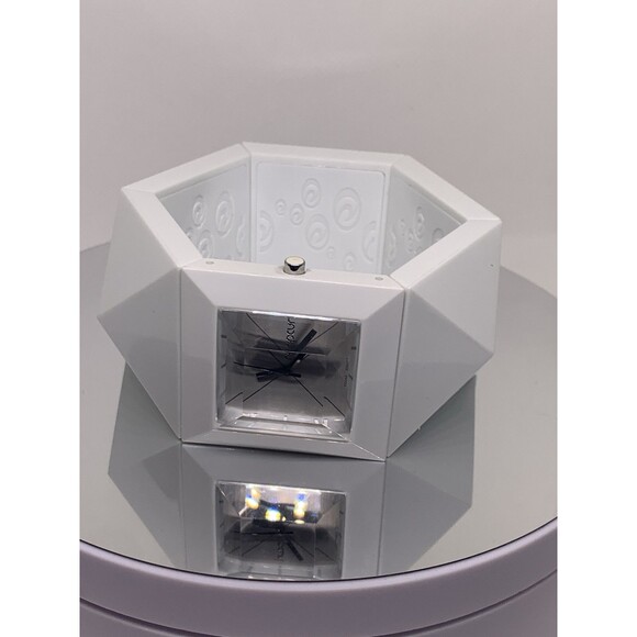 rip curl watch women Surf Tide Water Resistance Unique Style TESTED New Battery - Picture 3 of 16